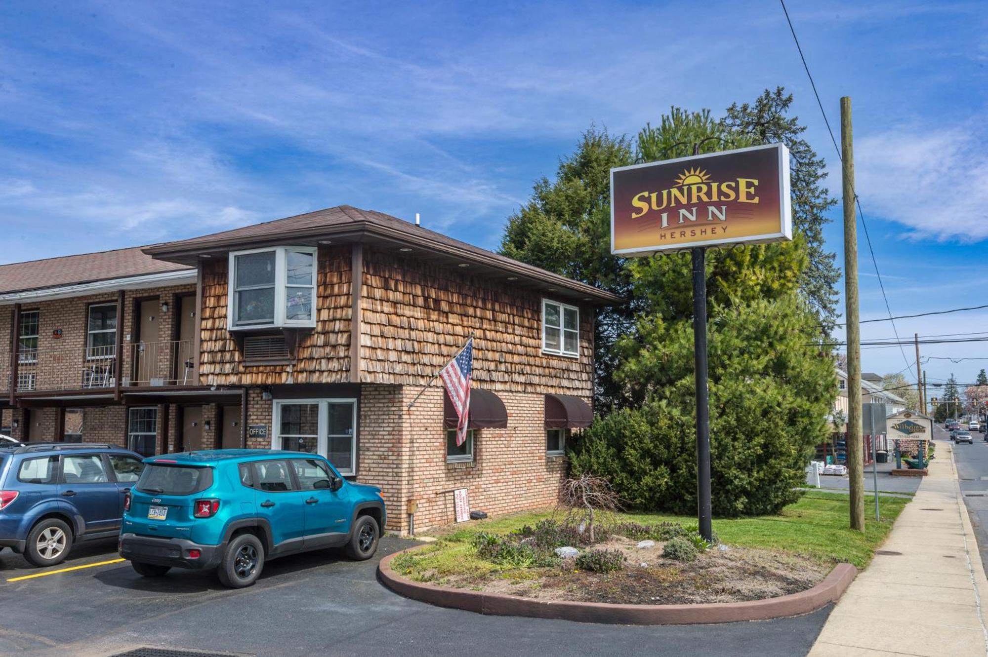 Sunrise Inn Херши Экстерьер фото